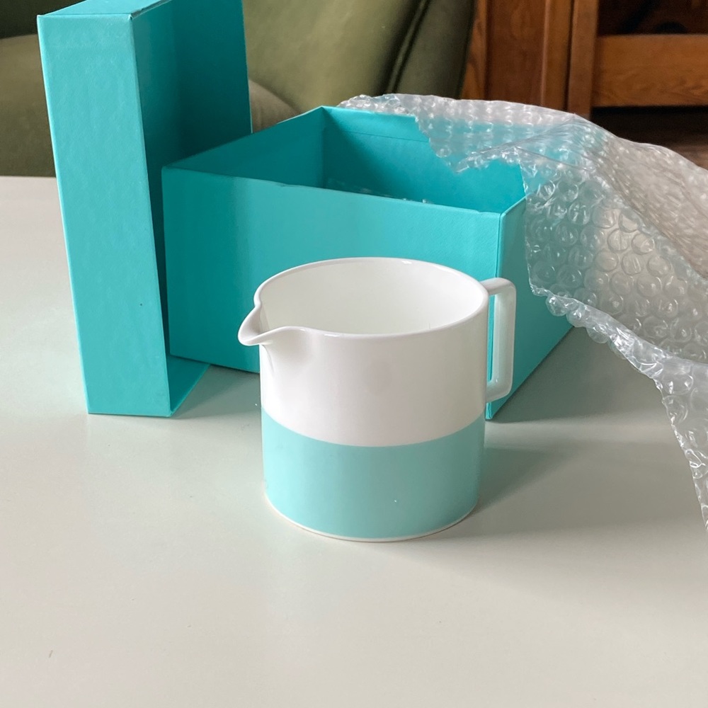 Tiffany’s color block creamer